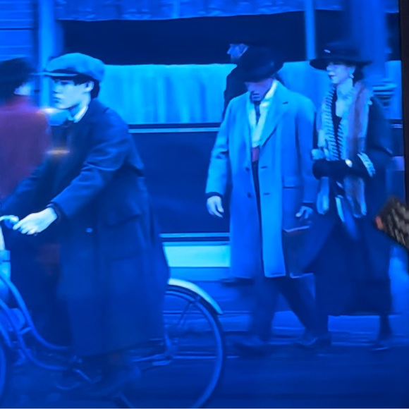 Meet your Posher, Luisana. ( Instagram:Westcoastbella) - Picture 15 of 16